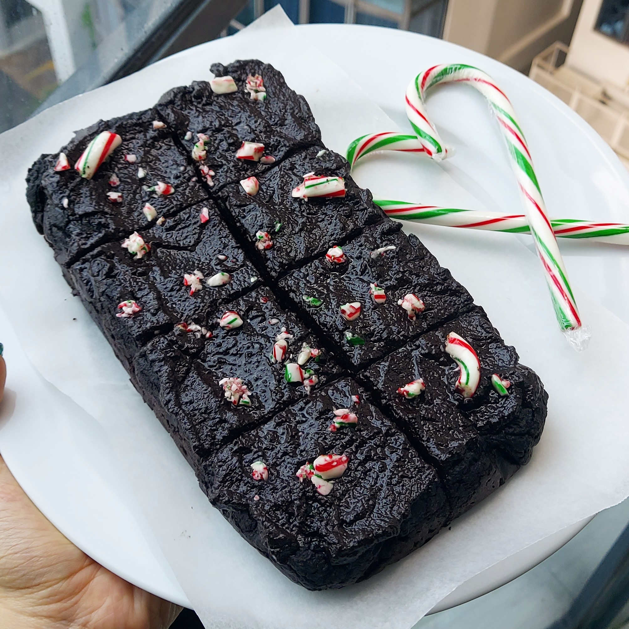 A Plant-based Peppermint Brownie Recipe for a Healthier Holiday Season